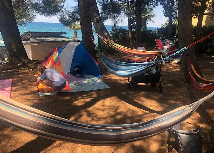 Old Centre With Parking *